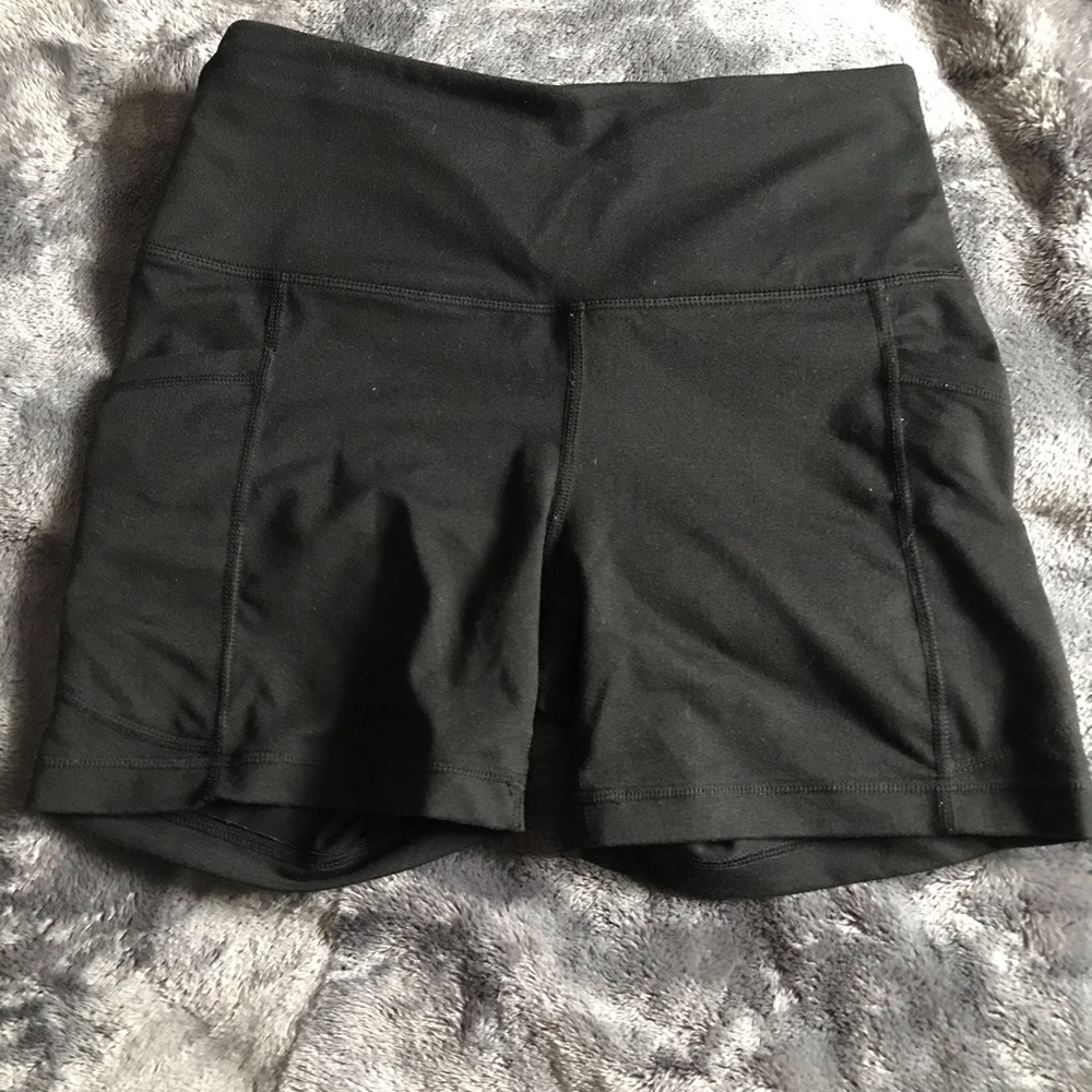 Black “Velocity” Gym Shorts With Pockets